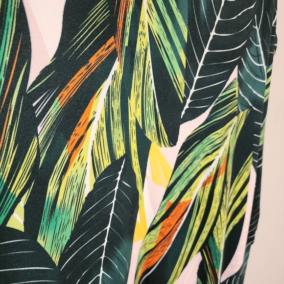 Ours XXL women's tropical maxi dress. Pockets. Soft, comfy, stretchy. - Picture 5 of 13
